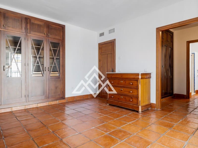 4 sypialnia Dom na sprzedaż w San Pedro de Alcantara - 949 000 € (Ref: 9300962)