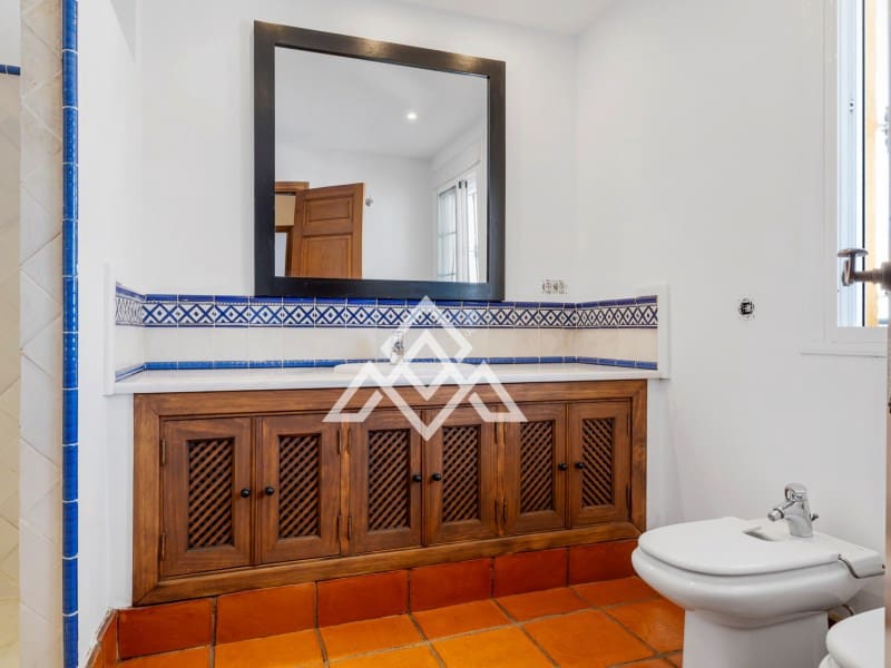 4 sypialnia Dom na sprzedaż w San Pedro de Alcantara - 949 000 € (Ref: 9300962)