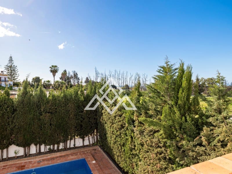 4 sypialnia Dom na sprzedaż w San Pedro de Alcantara - 949 000 € (Ref: 9300962)