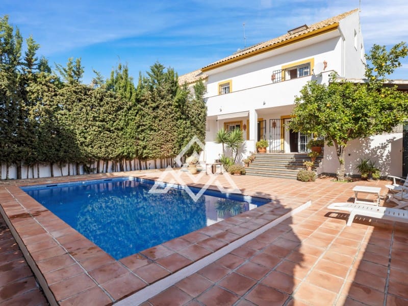 4 sypialnia Dom na sprzedaż w San Pedro de Alcantara - 949 000 € (Ref: 9300962)