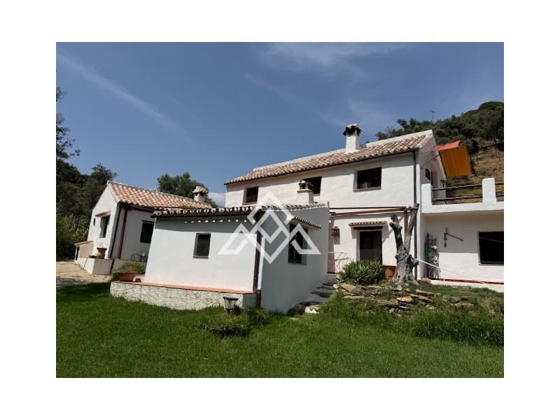 4 quarto Moradia para venda em Casares - 850 000 € (Ref: 9300963)