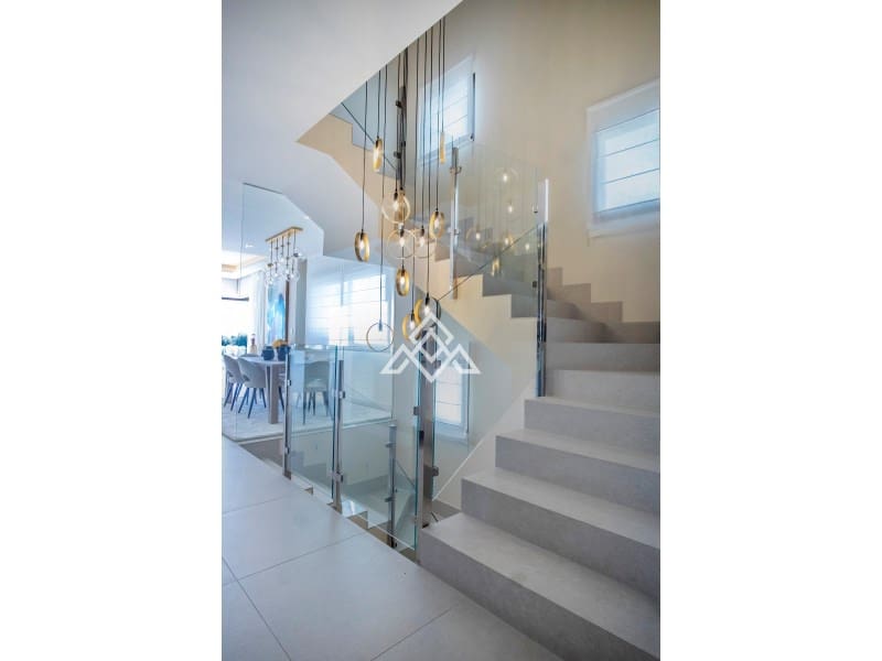 4 camera da letto Villa in vendita in New Golden Mile - 4.500.000 € (Rif: 9300965)