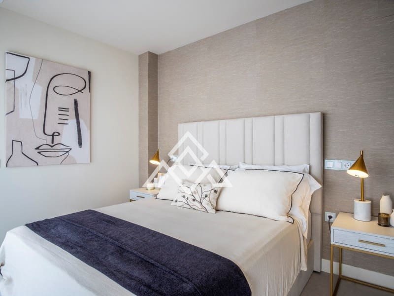 4 camera da letto Villa in vendita in New Golden Mile - 4.500.000 € (Rif: 9300965)