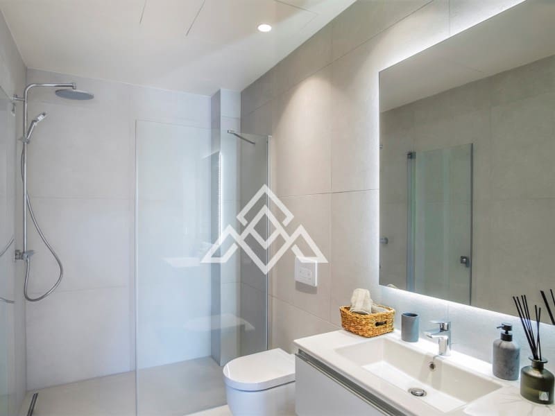 4 camera da letto Villa in vendita in New Golden Mile - 4.500.000 € (Rif: 9300965)