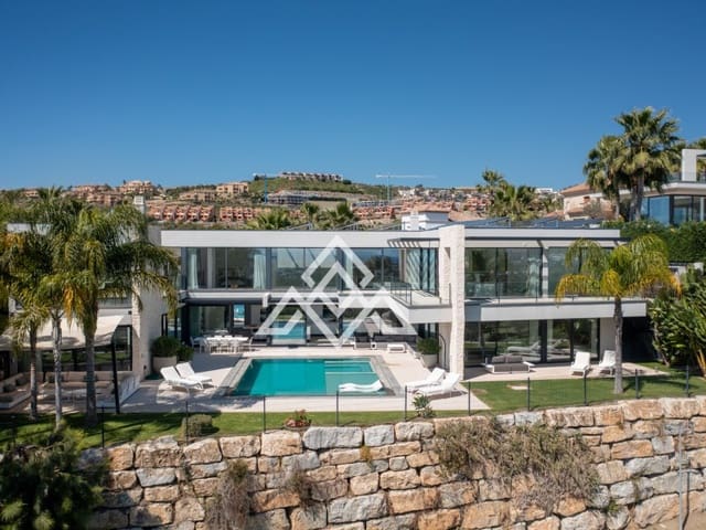 5 bedroom Villa for sale in Benahavís - € 4,950,000 (Ref: 9300966)