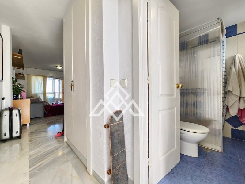 1 bedroom Apartment for sale in Riviera del Sol with garage - € 240,000 (Ref: 9300967)