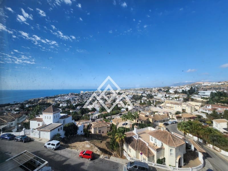 1 bedroom Apartment for sale in Riviera del Sol with garage - € 240,000 (Ref: 9300967)
