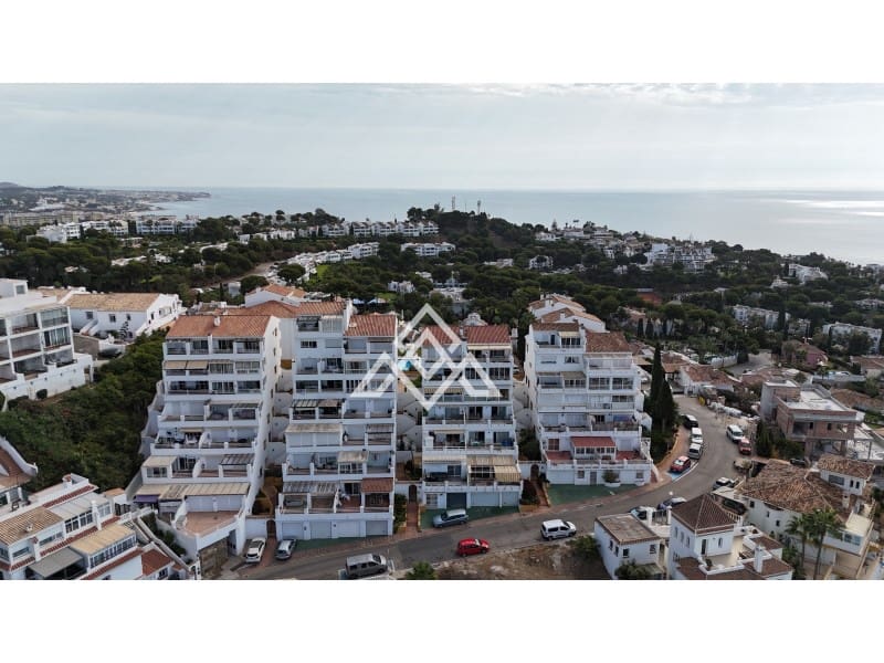 1 bedroom Apartment for sale in Riviera del Sol with garage - € 240,000 (Ref: 9300967)