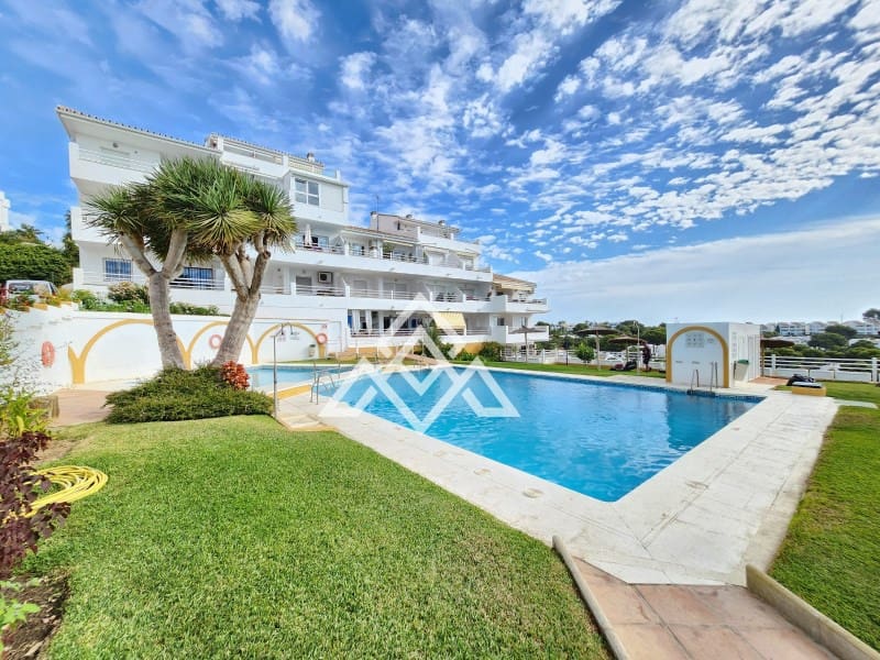 1 bedroom Apartment for sale in Riviera del Sol with garage - € 240,000 (Ref: 9300967)