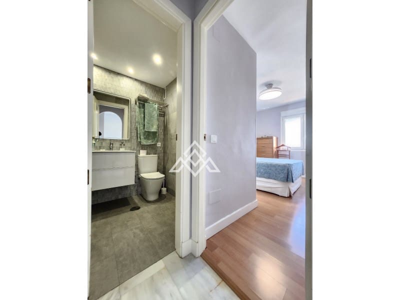 2 slaapkamer Penthouse te koop in Riviera del Sol met garage - € 435.000 (Ref: 9300968)