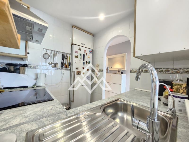 2 slaapkamer Penthouse te koop in Riviera del Sol met garage - € 435.000 (Ref: 9300968)