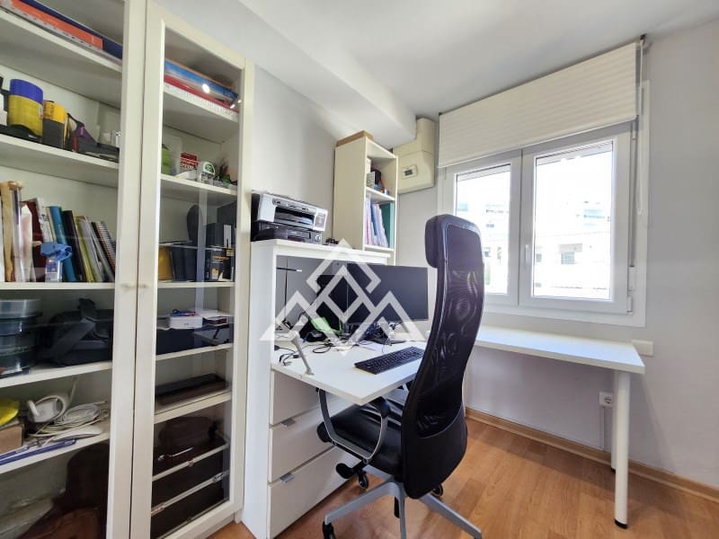 2 slaapkamer Penthouse te koop in Riviera del Sol met garage - € 435.000 (Ref: 9300968)