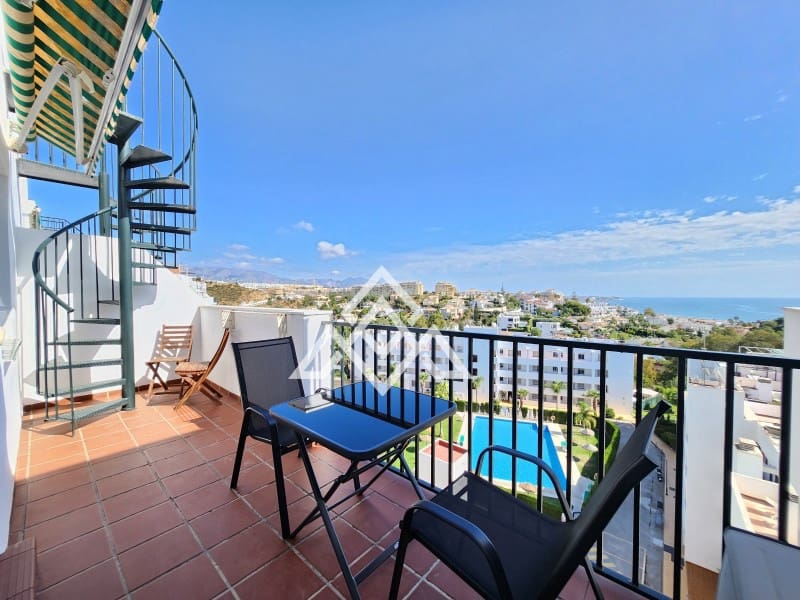 2 slaapkamer Penthouse te koop in Riviera del Sol met garage - € 435.000 (Ref: 9300968)