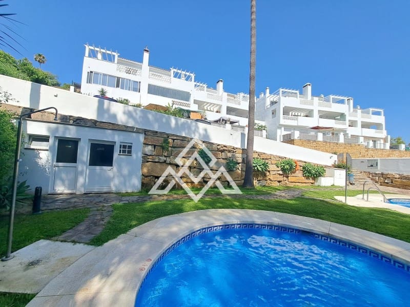 2 slaapkamer Penthouse te koop in Riviera del Sol met garage - € 435.000 (Ref: 9300968)