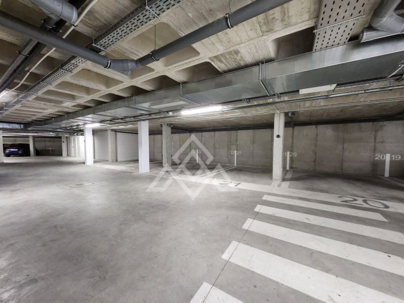 3 sypialnia Apartament do wynajęcia w Estepona z basenem - 2 500 € (Ref: 9341399)