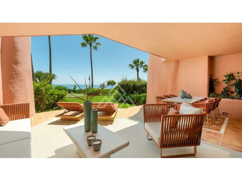 3 bedroom Apartment for sale in New Golden Mile with garage - € 2,350,000 (Ref: 9386187)