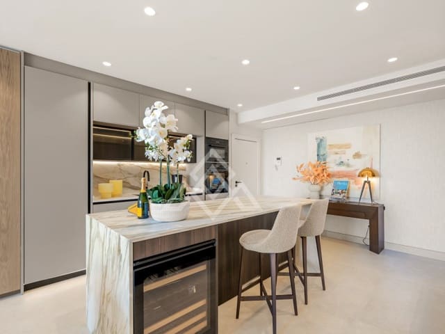 3 bedroom Apartment for sale in Benamara, Estepona - € 1,995,000 (Ref: 9386188)