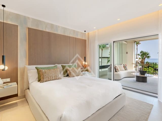 3 bedroom Apartment for sale in Benamara, Estepona - € 1,995,000 (Ref: 9386188)