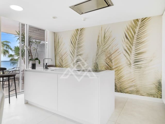 3 soverom Leilighet til salgs i Guadalobón, Estepona med garasje - € 1 390 000 (Ref: 9386189)