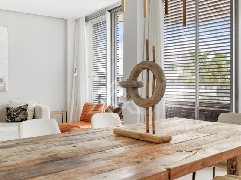 3 soverom Leilighet til salgs i Estepona med garasje - € 1 390 000 (Ref: 9386189)