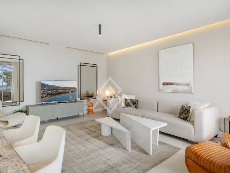 3 soverom Leilighet til salgs i Estepona med garasje - € 1 390 000 (Ref: 9386189)