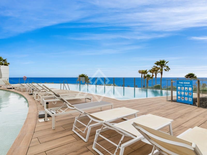 3 soverom Leilighet til salgs i Estepona med garasje - € 1 390 000 (Ref: 9386189)