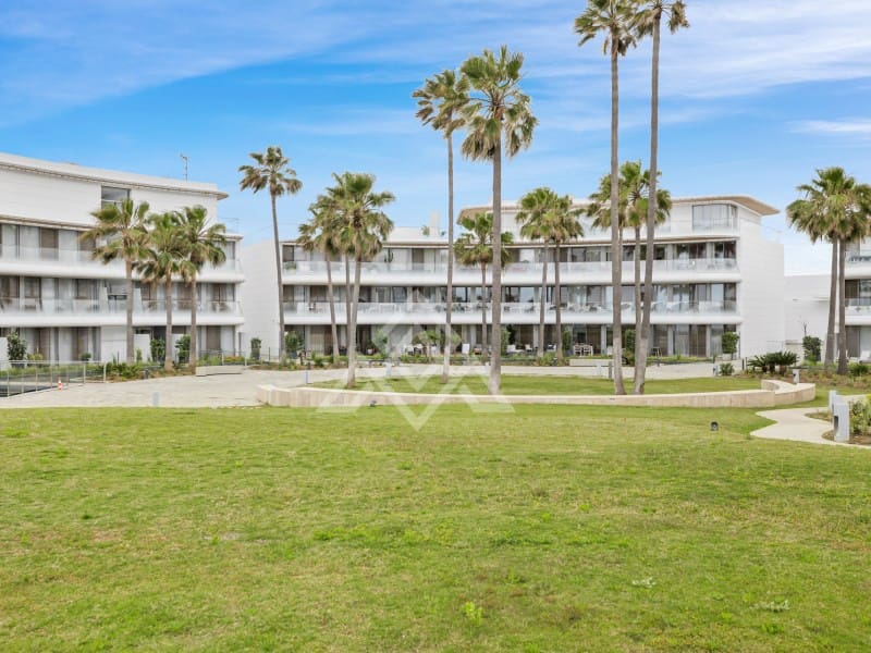 3 soverom Leilighet til salgs i Estepona med garasje - € 1 390 000 (Ref: 9386189)