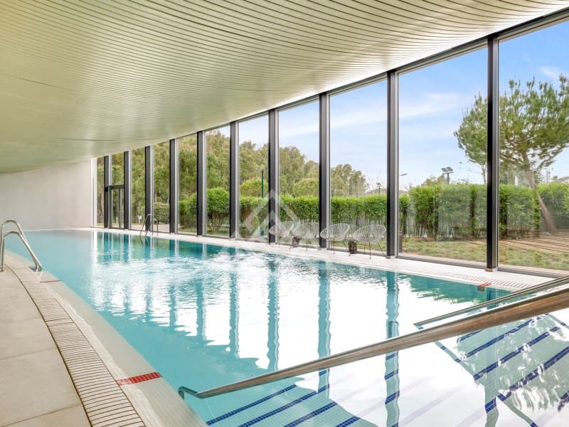 3 soverom Leilighet til salgs i Estepona med garasje - € 1 390 000 (Ref: 9386189)