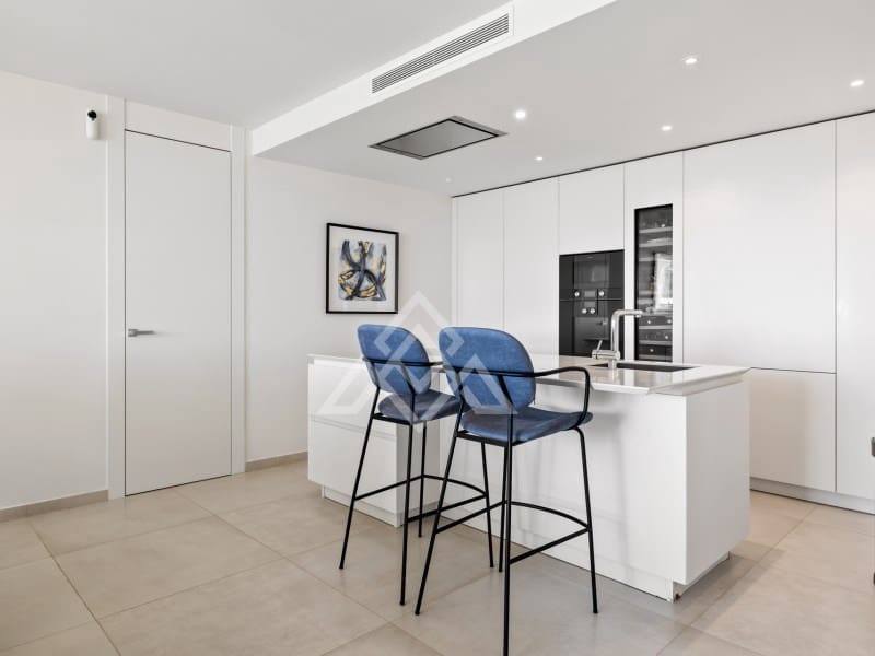 7 bedroom Apartment for sale in Nueva Andalucia with garage - € 4,300,000 (Ref: 9386190)