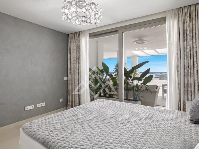 7 bedroom Apartment for sale in Nueva Andalucia with garage - € 4,300,000 (Ref: 9386190)