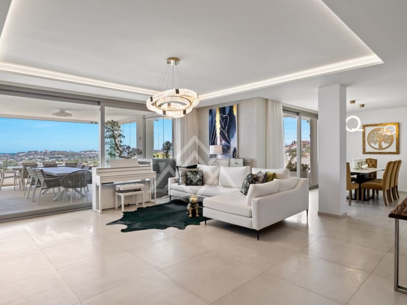 7 bedroom Apartment for sale in Nueva Andalucia with garage - € 4,300,000 (Ref: 9386190)