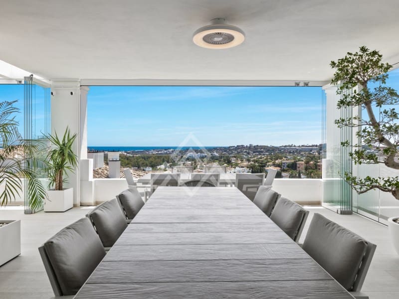 7 bedroom Apartment for sale in Nueva Andalucia with garage - € 4,300,000 (Ref: 9386190)