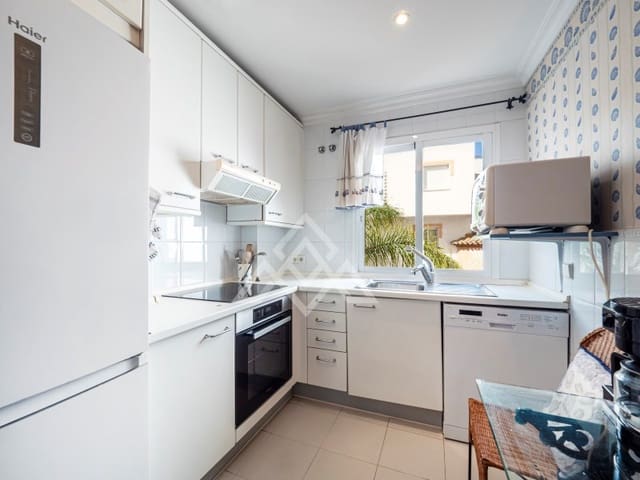 2 sypialnia Apartament na sprzedaż w Nueva Andalucia, Marbella z garażem - 1 575 000 € (Ref: 9386191)