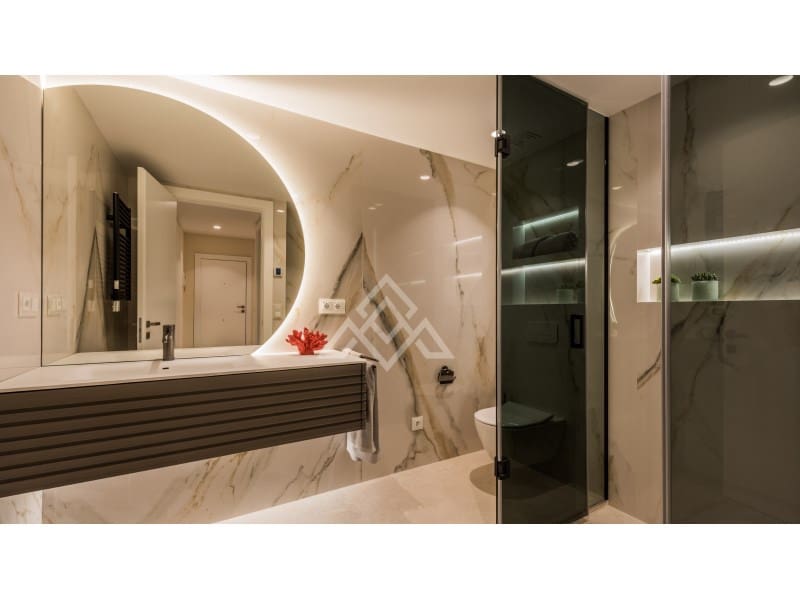 3 sypialnia Apartament na sprzedaż w New Golden Mile z garażem - 2 395 000 € (Ref: 9386193)