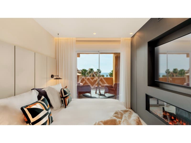 3 sypialnia Apartament na sprzedaż w New Golden Mile z garażem - 2 395 000 € (Ref: 9386193)