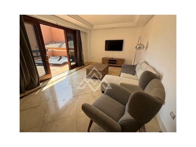 2 makuuhuone Huoneisto myytävänä paikassa Punta Plata, Estepona mukana 
autotalli - 605 000 € (Ref: 9386194)