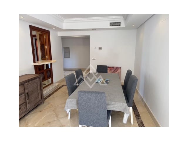 2 makuuhuone Huoneisto myytävänä paikassa Punta Plata, Estepona mukana 
autotalli - 605 000 € (Ref: 9386194)