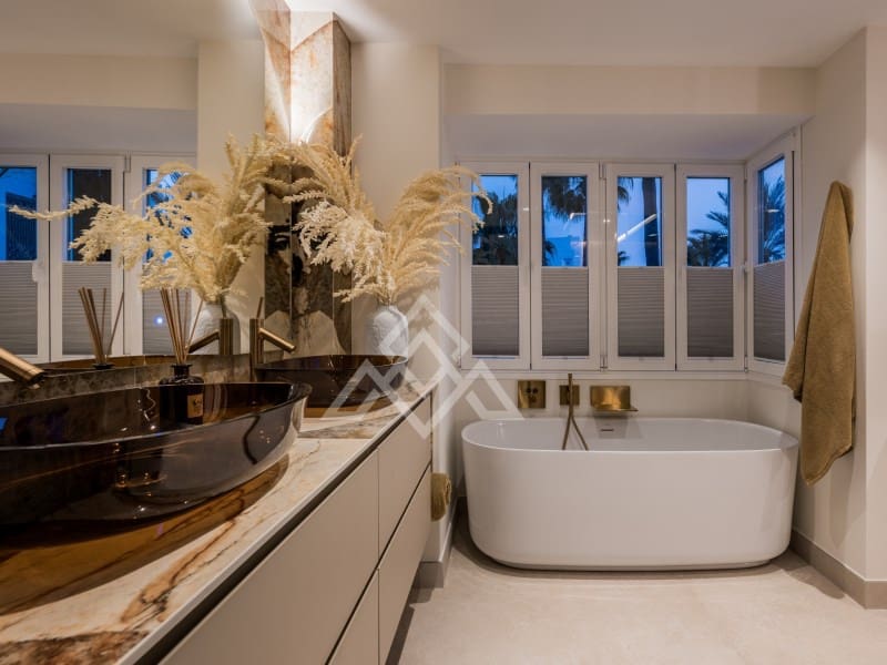 3 makuuhuone Huoneisto myytävänä paikassa Marbella - 2 450 000 € (Ref: 9386196)