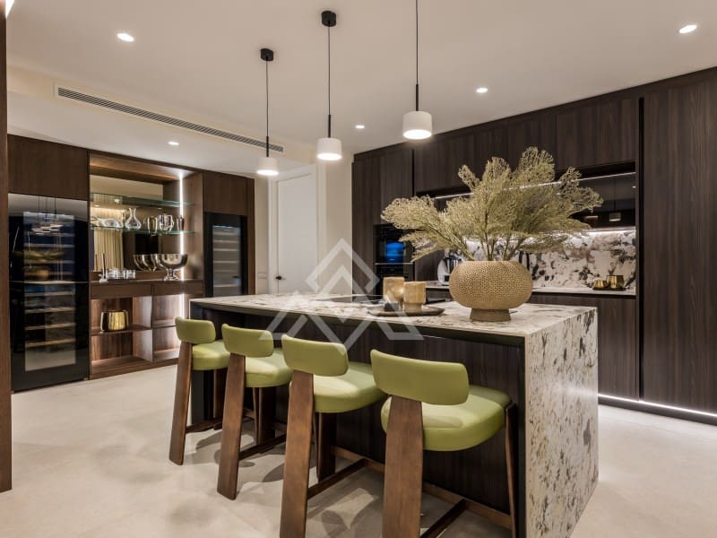 3 makuuhuone Huoneisto myytävänä paikassa Marbella - 2 450 000 € (Ref: 9386196)