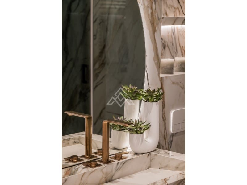 3 bedroom Apartment for sale in Marbella with garage - € 2,250,000 (Ref: 9386197)