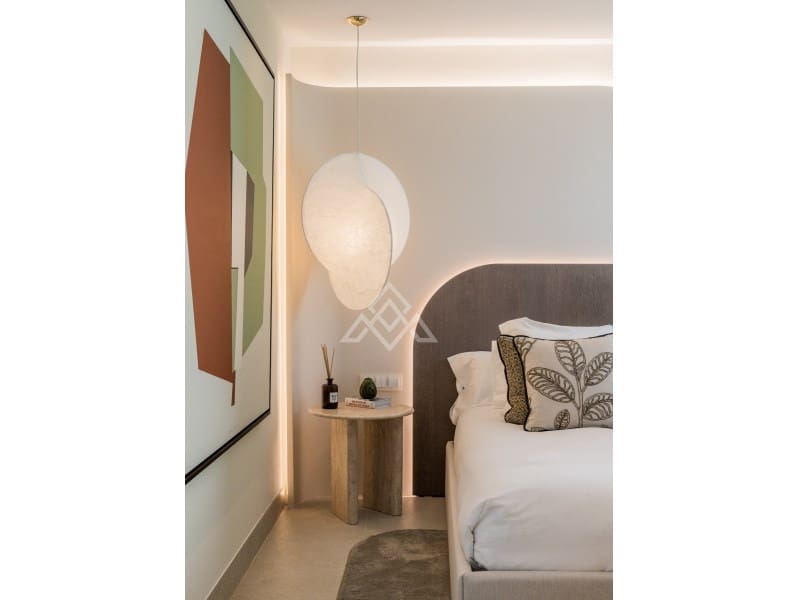 3 bedroom Apartment for sale in Marbella with garage - € 2,250,000 (Ref: 9386197)