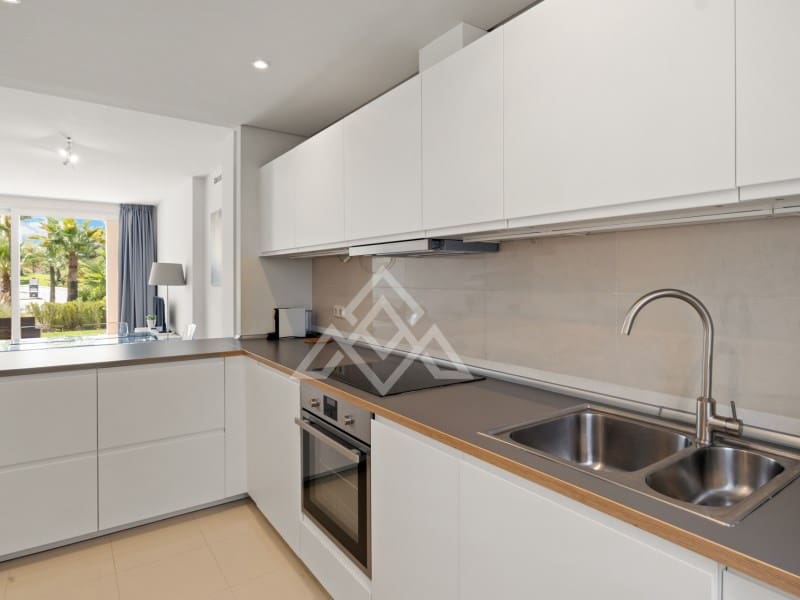 Apartamento de 2 habitaciones en Casares en venta con garaje - 390.000 € (Ref: 9386458)