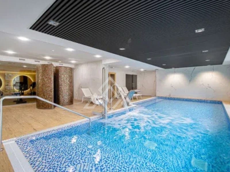 3 bedroom Apartment for sale in New Golden Mile with garage - € 595,000 (Ref: 9391985)