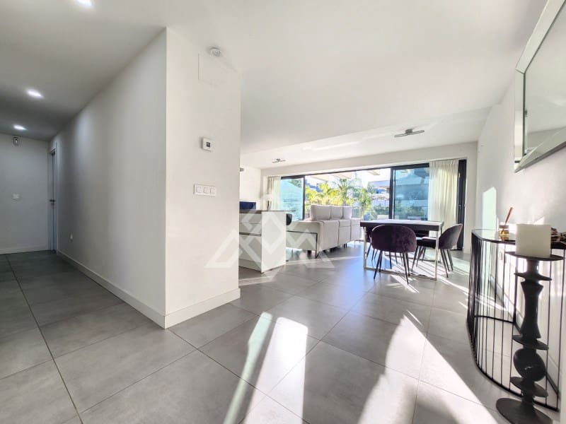 3 bedroom Apartment for sale in New Golden Mile with garage - € 595,000 (Ref: 9391985)