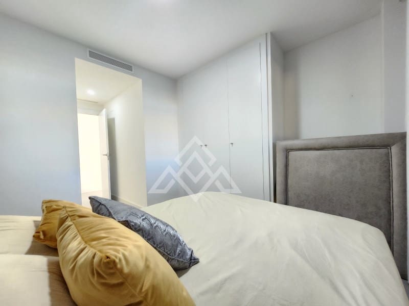 3 bedroom Apartment for sale in New Golden Mile with garage - € 595,000 (Ref: 9391985)