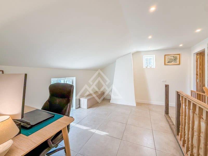 3 soveværelse Finca/Landehus til salg i Monda med garage - € 389.000 (Ref: 9398414)