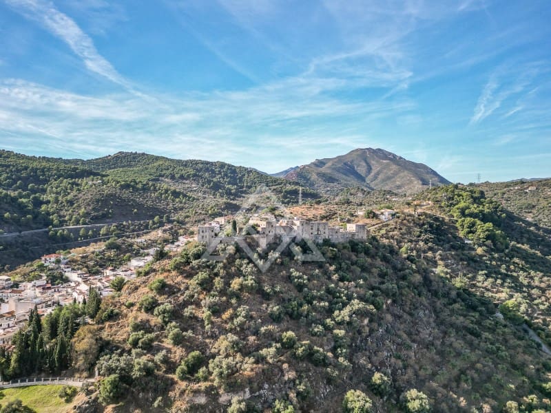 3 soveværelse Finca/Landehus til salg i Monda med garage - € 389.000 (Ref: 9398414)