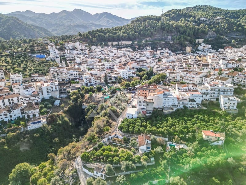 3 soveværelse Finca/Landehus til salg i Monda med garage - € 389.000 (Ref: 9398414)