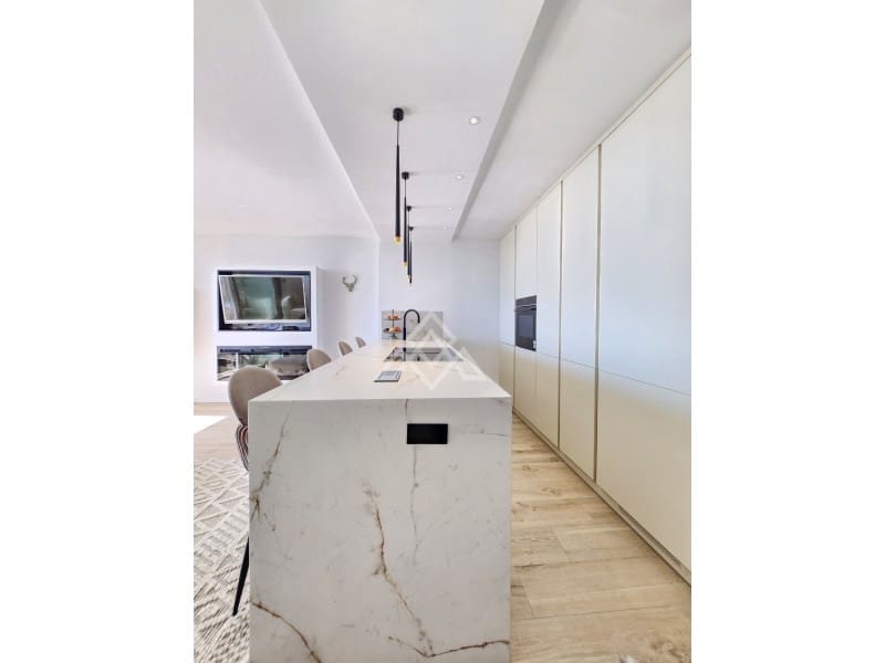 1 bedroom Apartment for sale in Riviera del Sol - € 599,000 (Ref: 9403751)