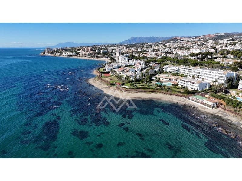 1 bedroom Apartment for sale in Riviera del Sol - € 599,000 (Ref: 9403751)